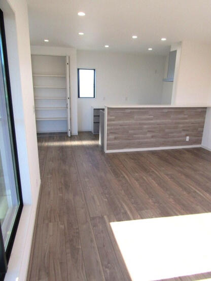 detached 山梨県中巨摩郡昭和町河東中島 地図を見る