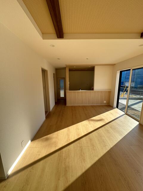 detached 山梨県中央市井之口 地図を見る