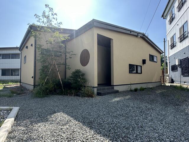 山梨県笛吹市の一戸建て | 3400万円 | 3SLDK | 303.84m² | Akiyama house finder