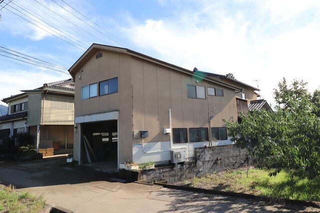 detached 山梨県山梨市下井尻 地図を見る