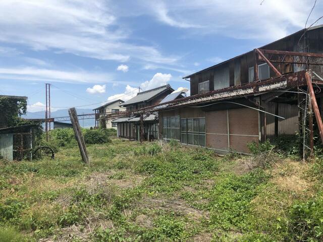 detached 山梨県甲州市勝沼町上岩崎 地図を見る