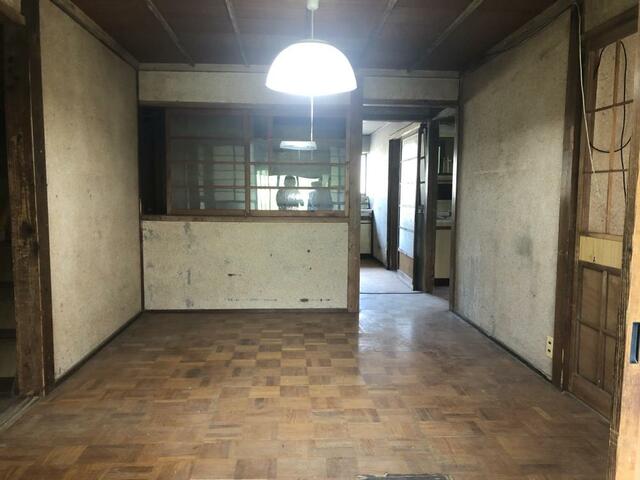 detached 山梨県甲州市勝沼町上岩崎 地図を見る