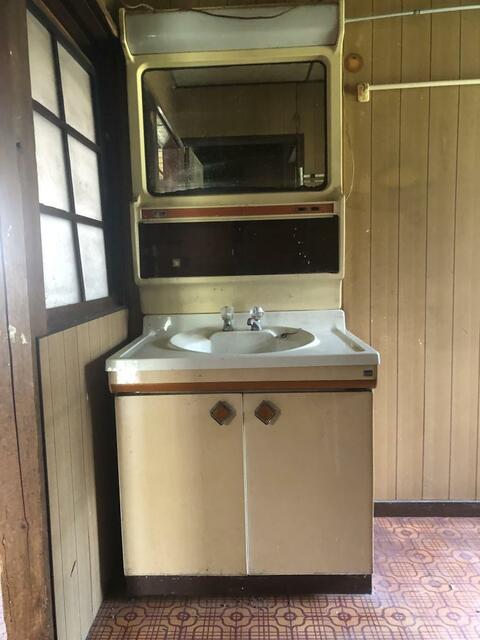 detached 山梨県甲州市勝沼町上岩崎 地図を見る