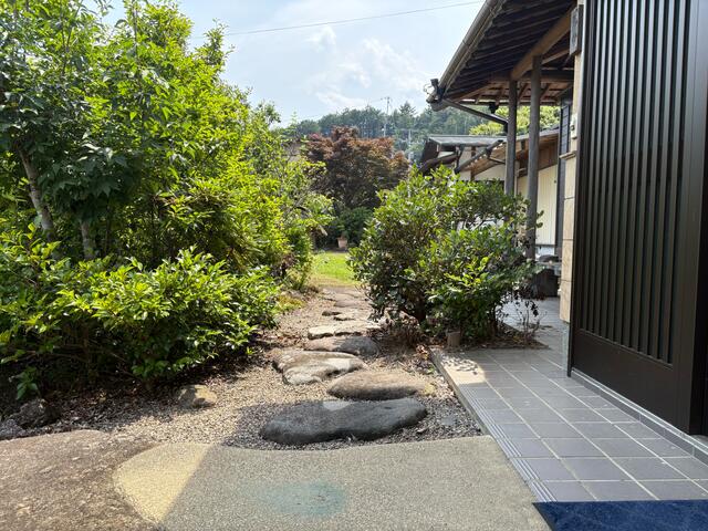 detached 山梨県南巨摩郡南部町本郷 地図を見る