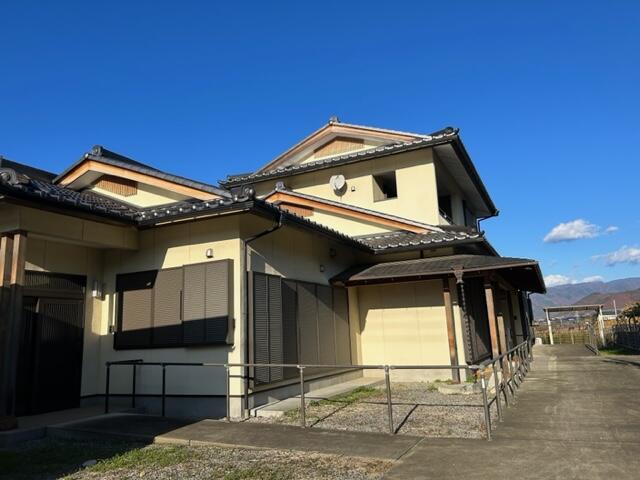 detached 山梨県笛吹市八代町竹居 地図を見る