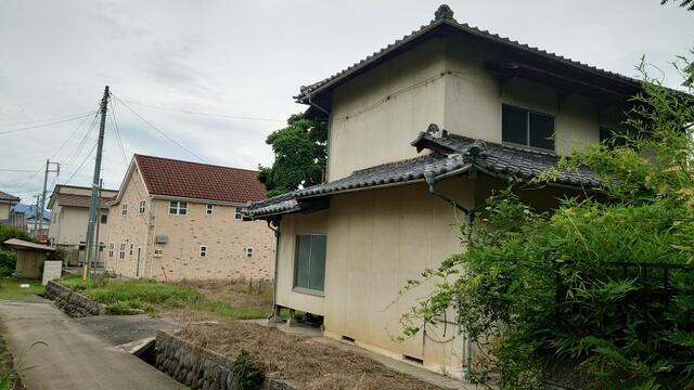 detached 山梨県山梨市上神内川 地図を見る