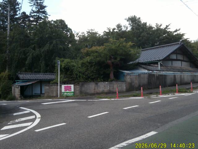 detached 山梨県韮崎市穂坂町三之蔵 地図を見る