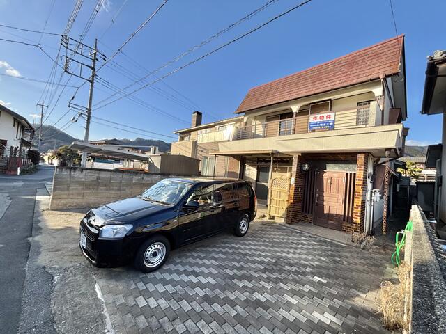 山梨県甲府市の一戸建て | 590万円 | 4DK | 166.88m² | Akiyama house finder