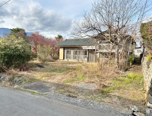 detached 山梨県韮崎市龍岡町下條南割 地図を見る