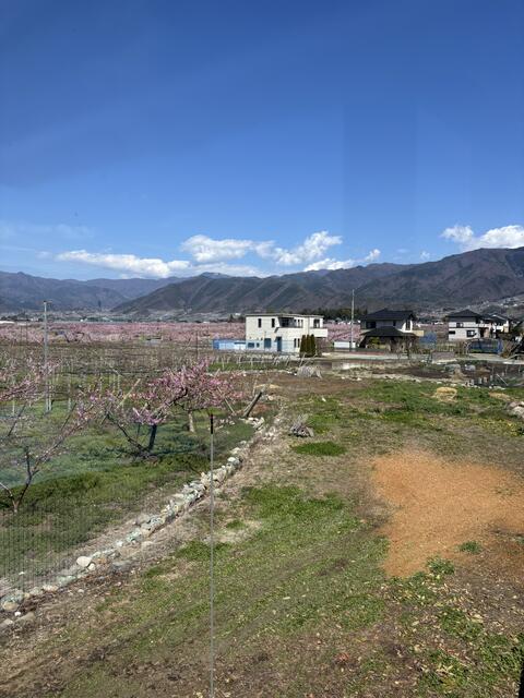 detached 山梨県甲州市勝沼町綿塚 地図を見る