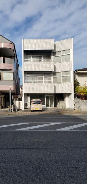 山梨県甲府市の一戸建て | 4900万円 | 3SLDK | 444.86m² | Akiyama house finder