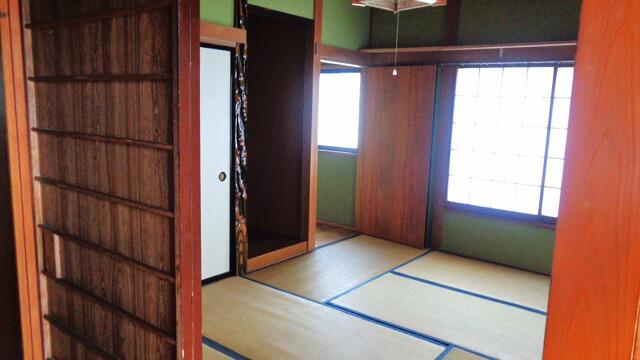 detached 山梨県甲斐市西八幡 地図を見る