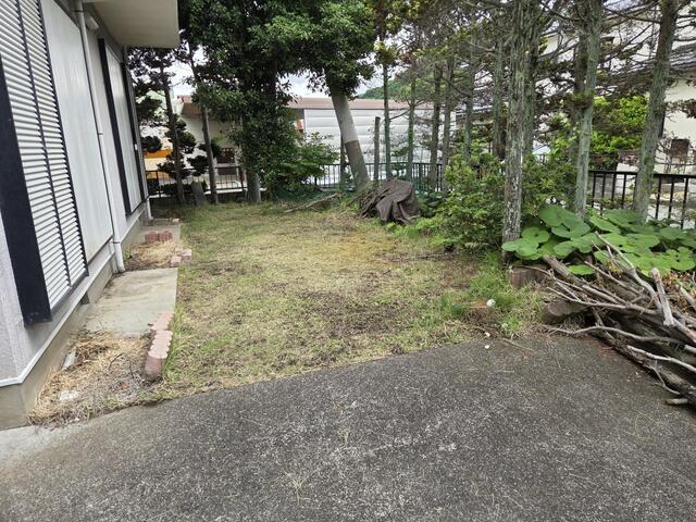 detached 山梨県都留市十日市場 地図を見る