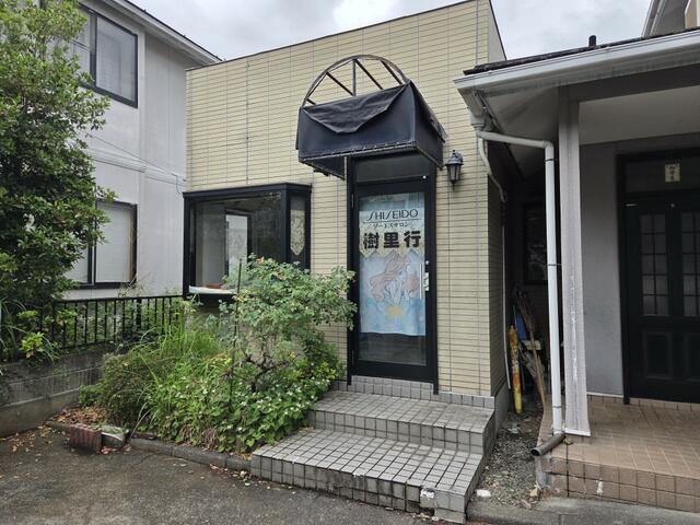 detached 山梨県都留市十日市場 地図を見る