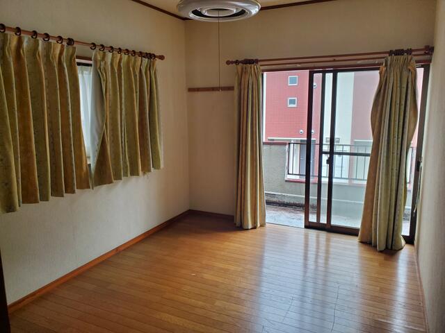 detached 山梨県都留市田野倉 地図を見る