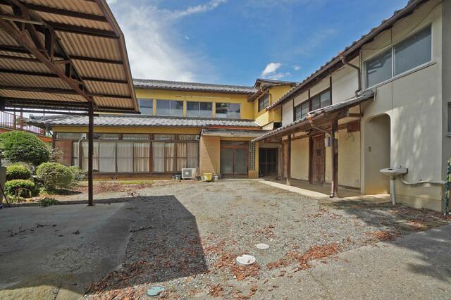 detached 山梨県中央市大鳥居 地図を見る