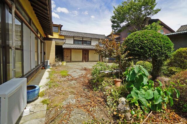 detached 山梨県中央市大鳥居 地図を見る