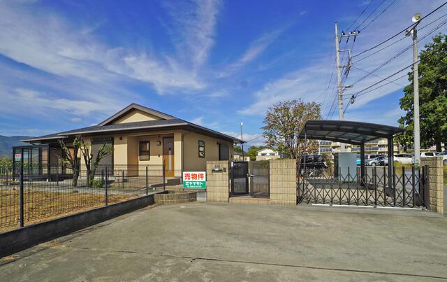 detached 山梨県笛吹市石和町上平井 地図を見る