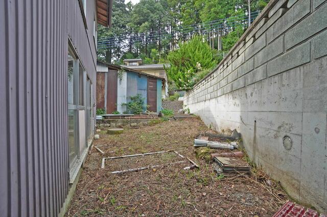 detached 山梨県大月市大月町真木 地図を見る