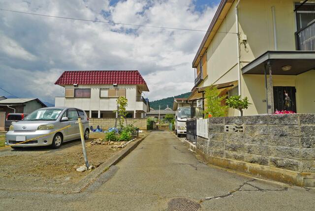 detached 山梨県甲州市塩山上於曽 地図を見る