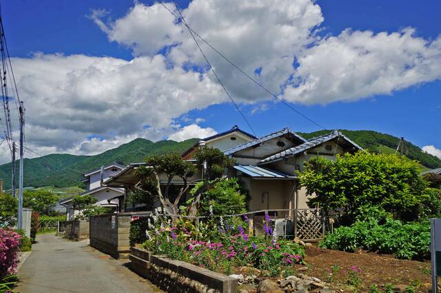 detached 山梨県甲州市勝沼町勝沼 地図を見る