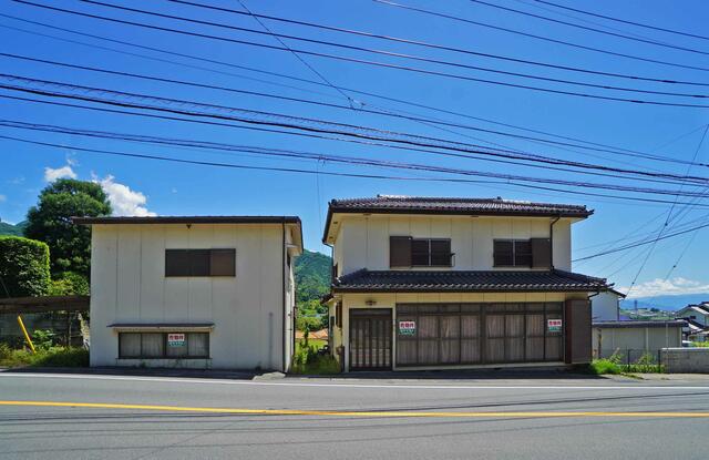 detached 山梨県甲州市勝沼町勝沼 地図を見る