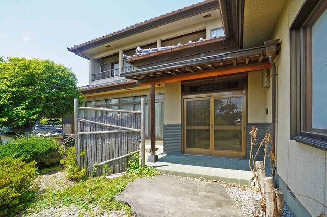 detached 山梨県韮崎市龍岡町下條東割 地図を見る