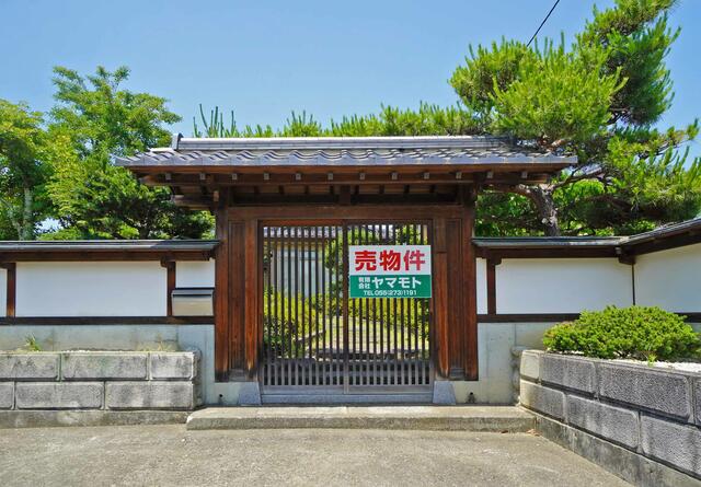 detached 山梨県韮崎市龍岡町下條東割 地図を見る
