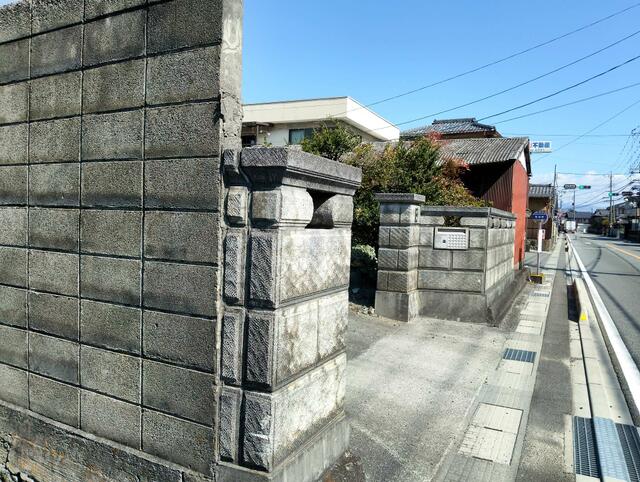 入り口