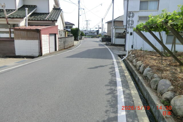県道三日市場南線から七日市場交差点方面へ／撮影日2026-05-19