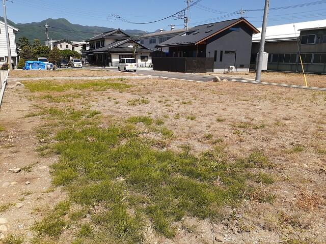 ハトマークサイト】山梨県山梨市下神内川の 売地