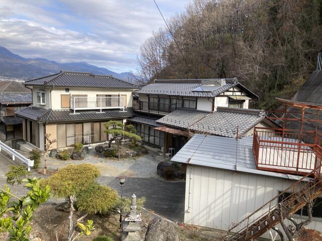 山梨県西八代郡市川三郷町の一戸建て | 300万円 | 10DK | 528.03m² | Akiyama house finder