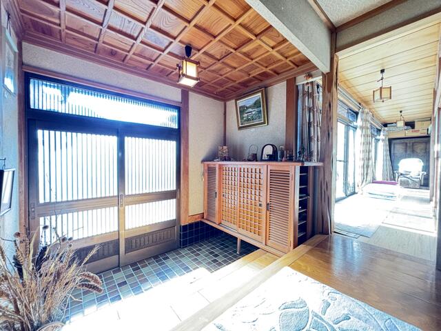 detached 山梨県南巨摩郡南部町成島 地図を見る