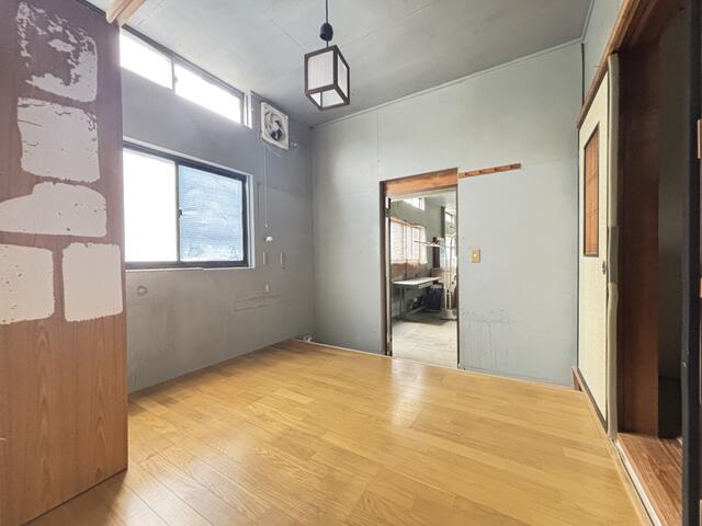 detached 山梨県南巨摩郡南部町本郷 地図を見る