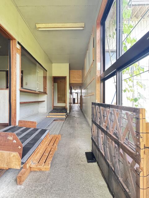 detached 山梨県南巨摩郡南部町本郷 地図を見る