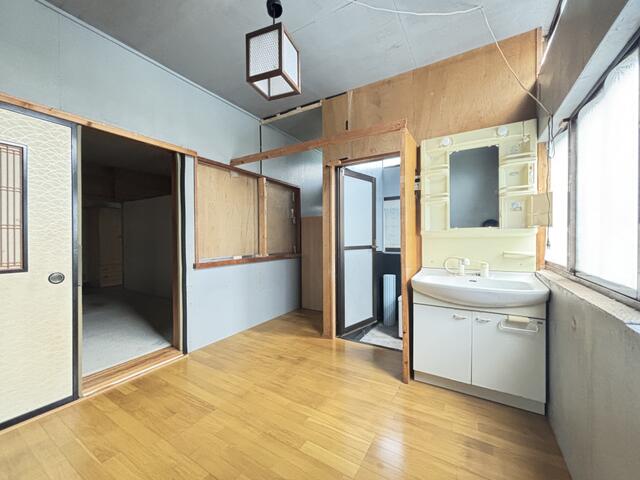 detached 山梨県南巨摩郡南部町本郷 地図を見る