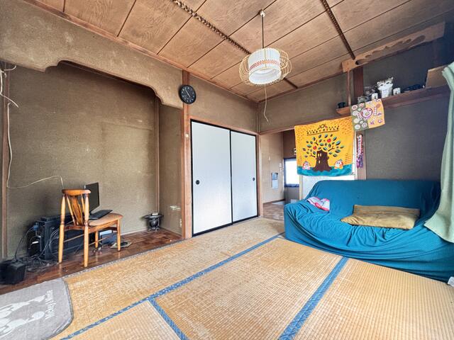 detached 山梨県南巨摩郡南部町南部 地図を見る