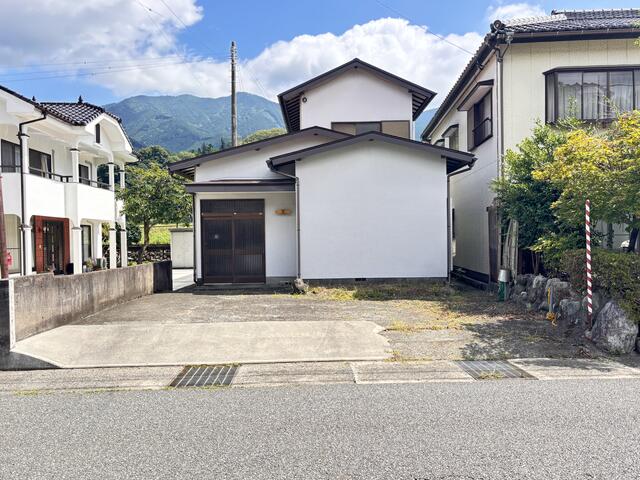 detached 山梨県南巨摩郡南部町南部 地図を見る