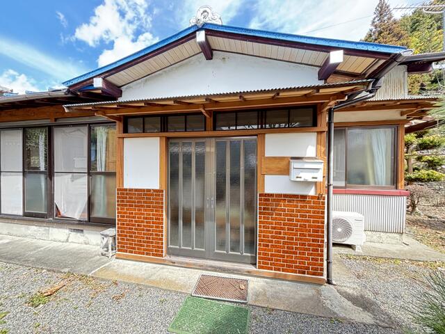 detached 山梨県南巨摩郡南部町内船