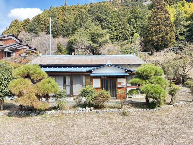 detached 山梨県南巨摩郡南部町内船