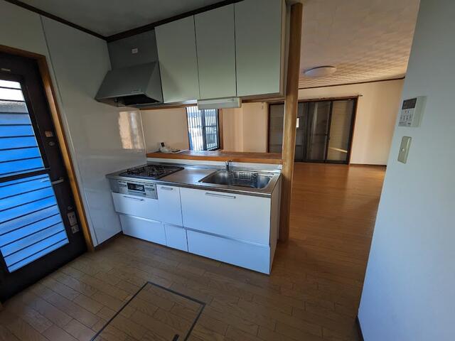 detached 山梨県山梨市三ヶ所 地図を見る
