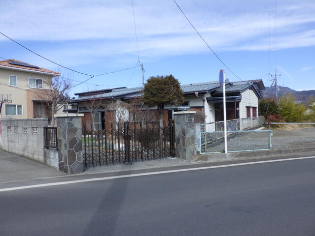 detached 山梨県富士吉田市上吉田 地図を見る