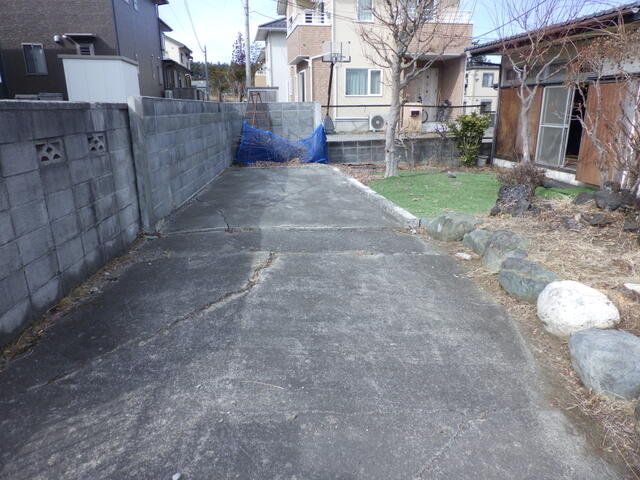 detached 山梨県富士吉田市上吉田 地図を見る