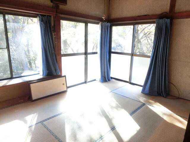 detached 山梨県甲州市大和町鶴瀬