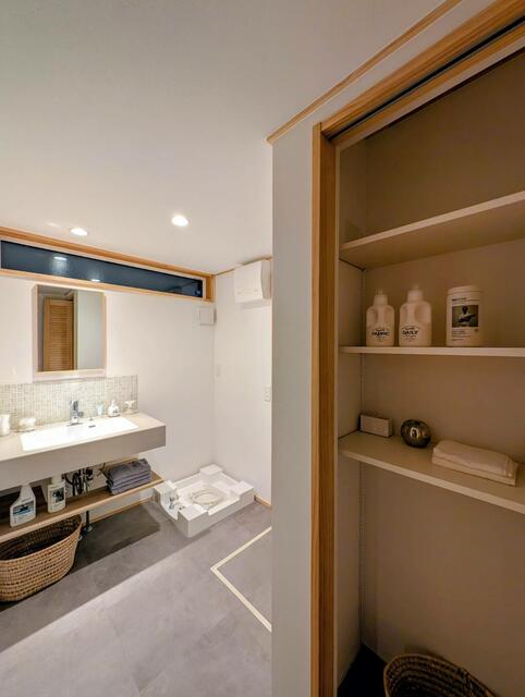 detached 山梨県中巨摩郡昭和町河東中島 地図を見る