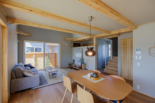 detached 山梨県中巨摩郡昭和町河東中島 地図を見る