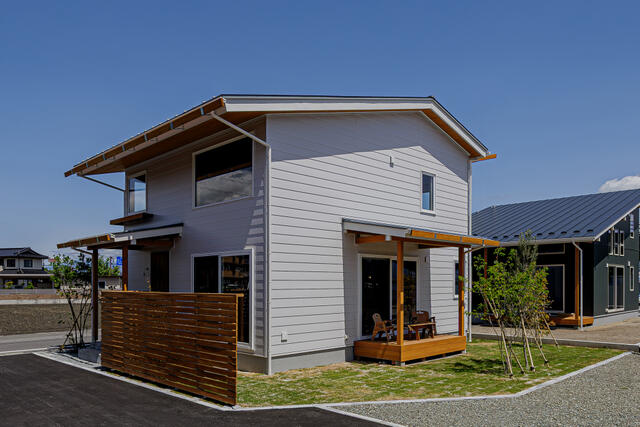 detached 山梨県中巨摩郡昭和町河東中島 地図を見る