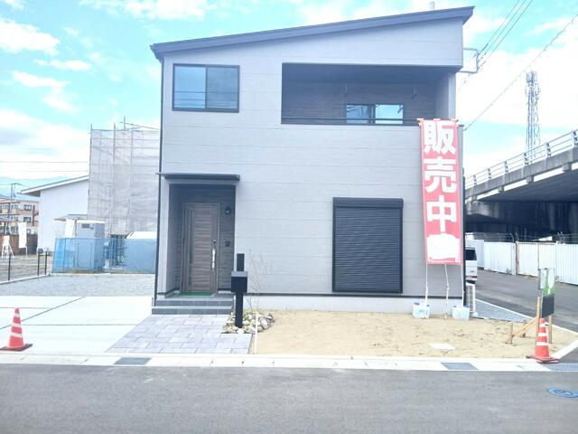 detached 山梨県中巨摩郡昭和町河東中島 地図を見る