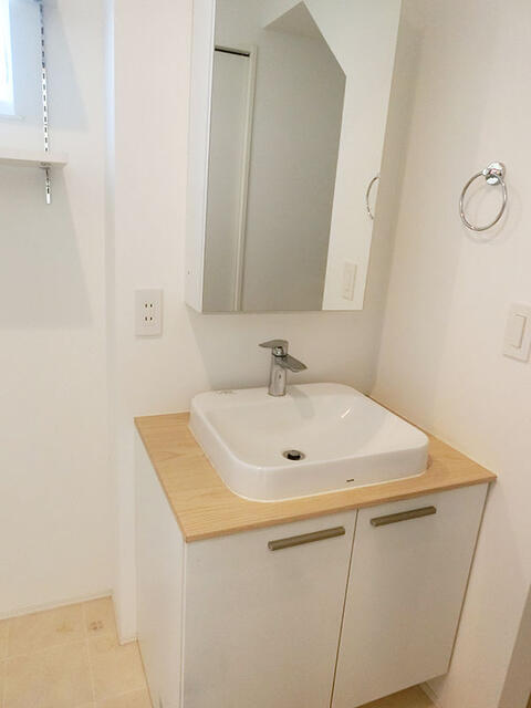 detached 山梨県中巨摩郡昭和町押越 地図を見る