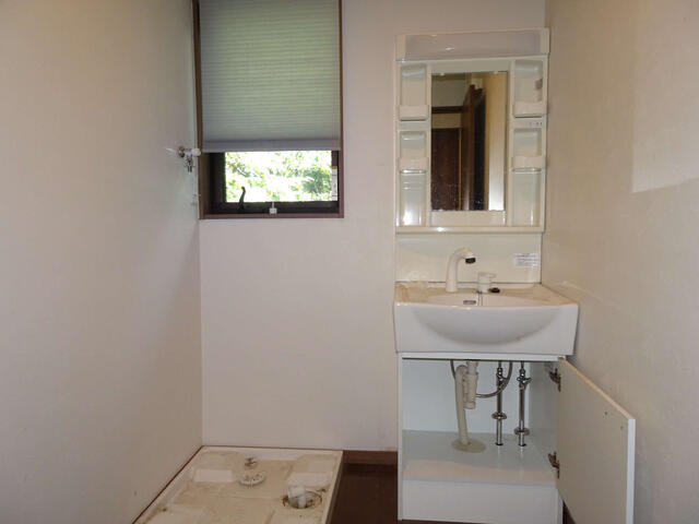 detached 山梨県南都留郡鳴沢村 地図を見る